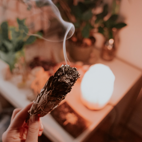 Burning Sage: How to Properly Use this Herb
