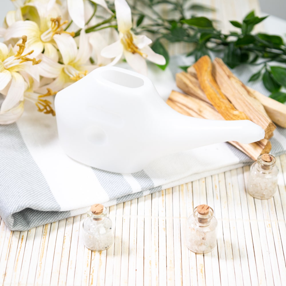 Neti Pot plascti white with salt