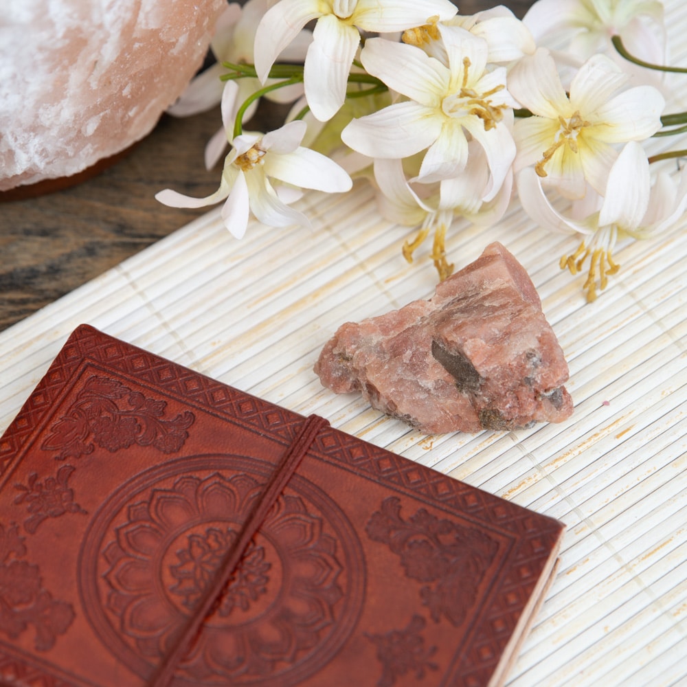 sunstone raw gemstone