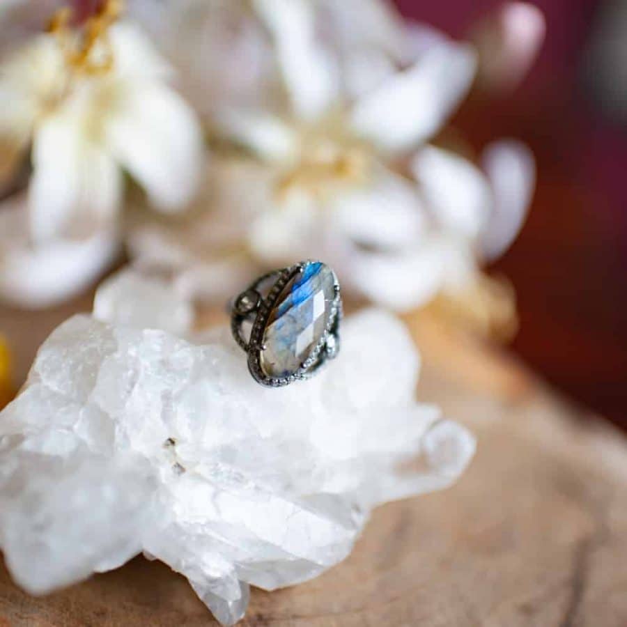 gemstone ring Rock Crystal and flowers