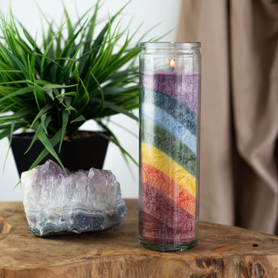chakra scented candle with amethyst cluster