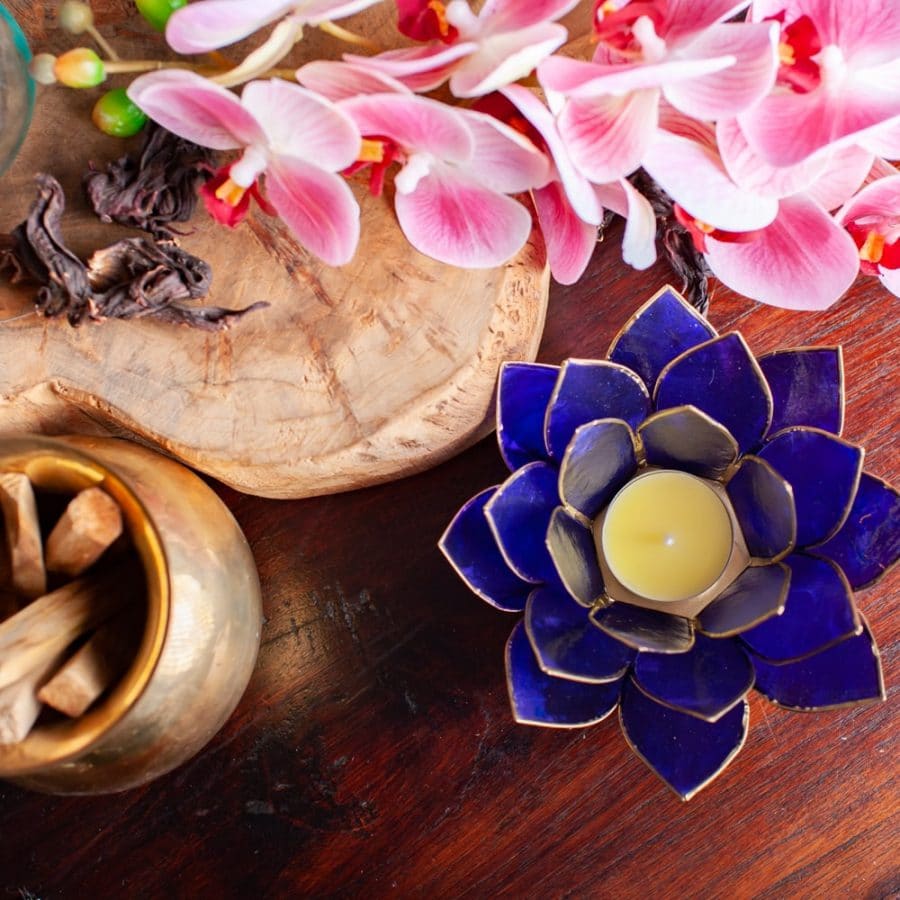blue lotus capiz tea light holder with palo santo 