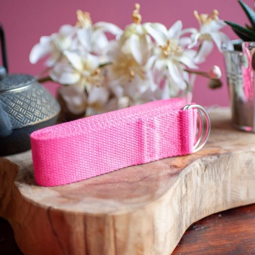 Yoga Strap Exercises: How to Use a Yoga Belt