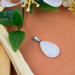 Drop-Shaped Gemstone Pendant White Jade (20 mm)