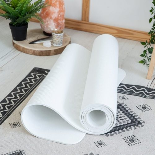 Cleaning Yoga Mats: A Lasting Relationship With Your Beloved Mat