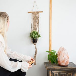Handmade Macramé Pendant - Jute - Plant Holder (96 cm)