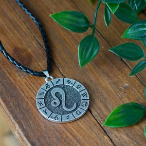 Metal Horoscope Pendant Leo (40 mm)