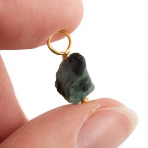 Raw Gemstone Pendant Emerald 925 Silver and Gold Plated (8 - 12 mm)