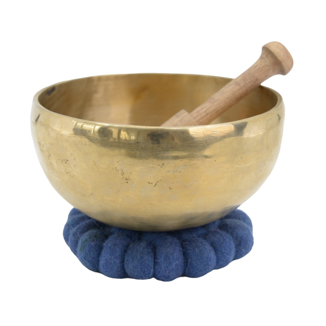 Singing bowl set with striker & cushion - Handmade - 13 cm