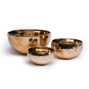 Handmade Gold-Colored Singing Bowl Shanti from Nepal, 500-600 grams